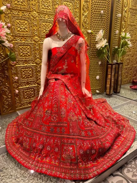 Crepe Lehenga with Handwork Dabke